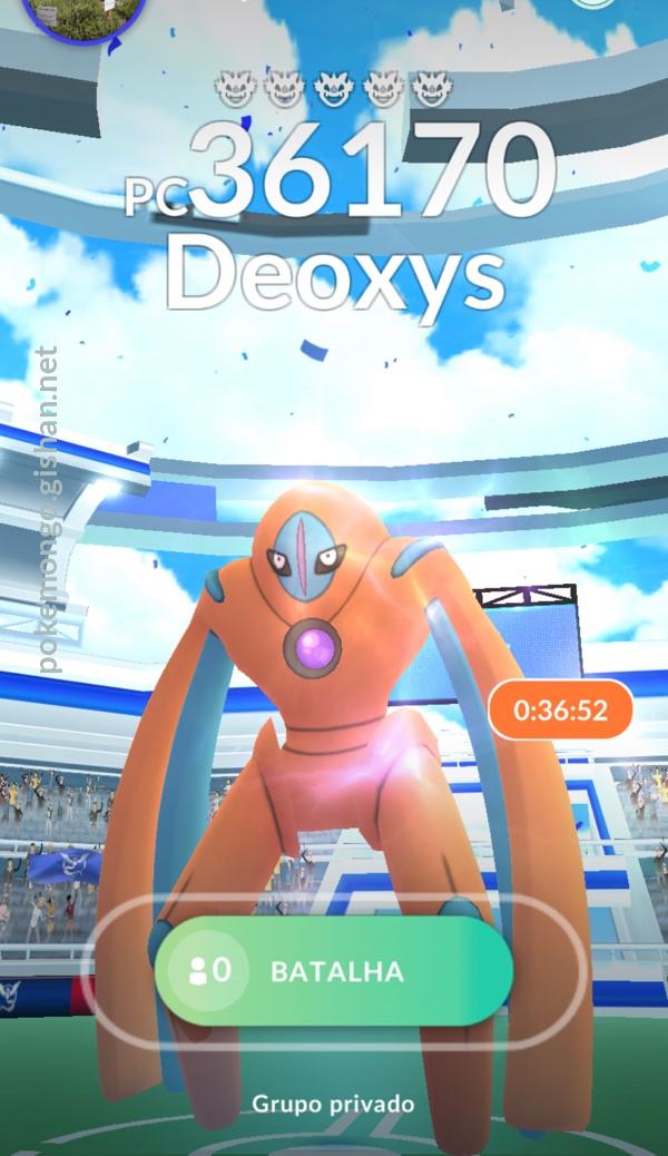 Catching shiny deoxys defense form in Pokemon Go #onthisday #PokemonGo